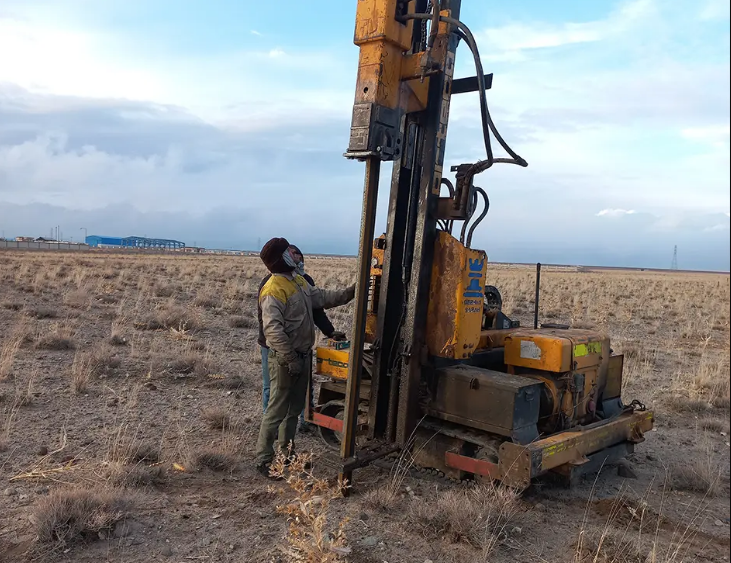 کتاب abcdefghijklmno pqrstuvwxyzabcdefghij klmnopqrstuvwxyza bcdefghijklmno pqrstuvwxyz